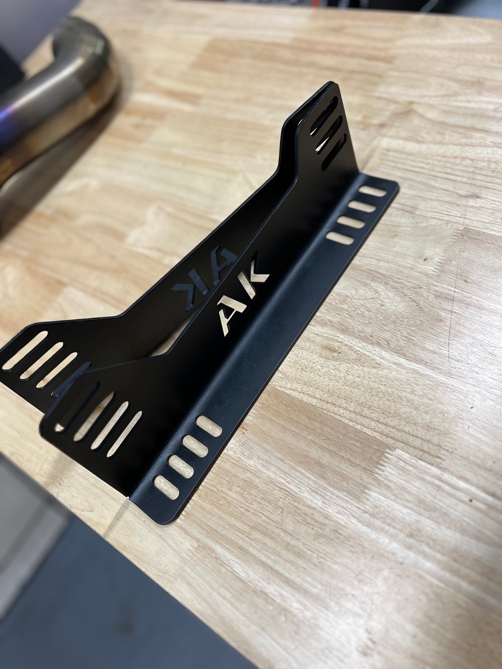 Universal Seat Bracket (fixed back only) 