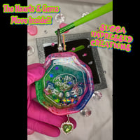 Image 2 of Fantasy Polly Pocket Shaker Clip