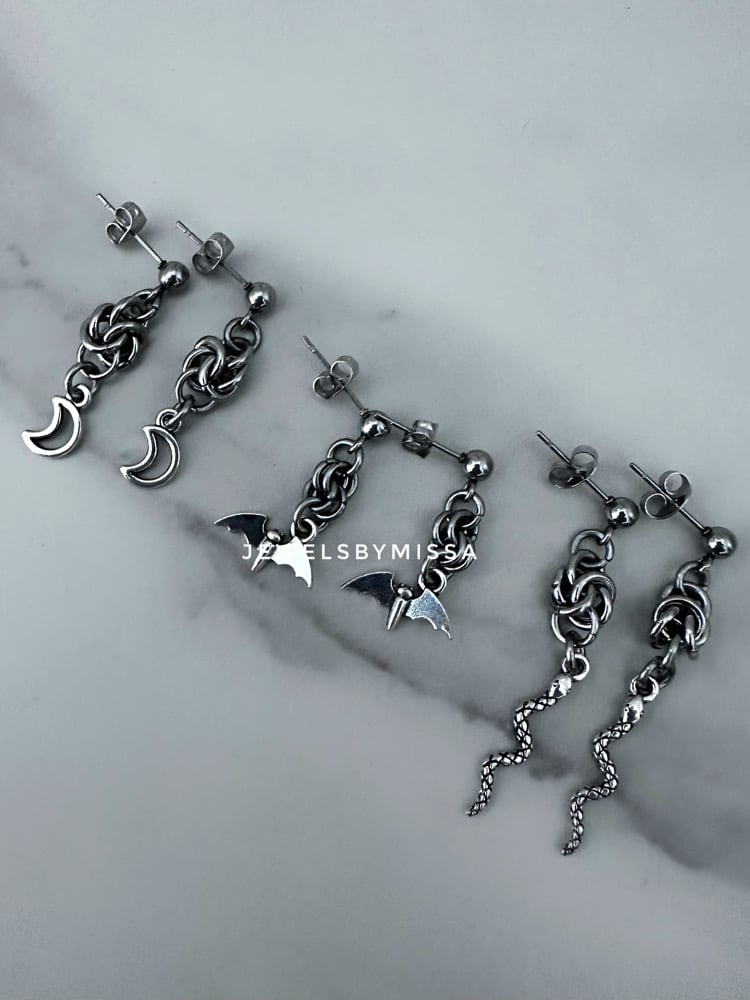 Image of Distressed Drops