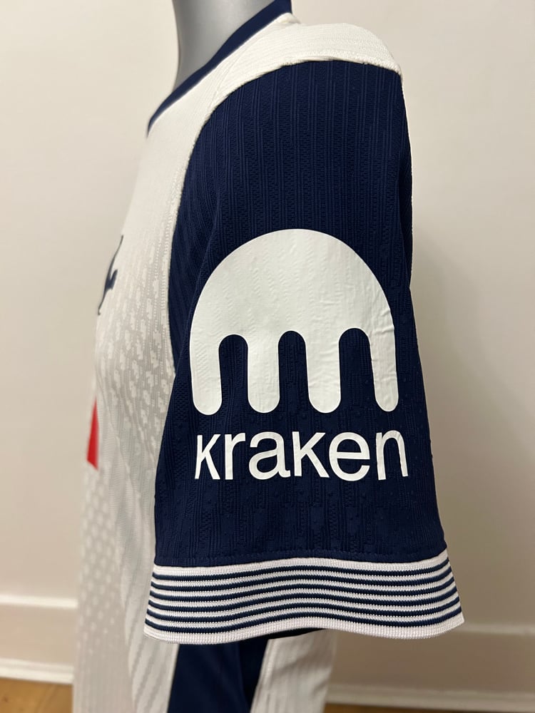 Image of Tottenham Hotspur “JOHNSON 22” Vaporknit 2024/25 Home Europa Final Shirt (M)