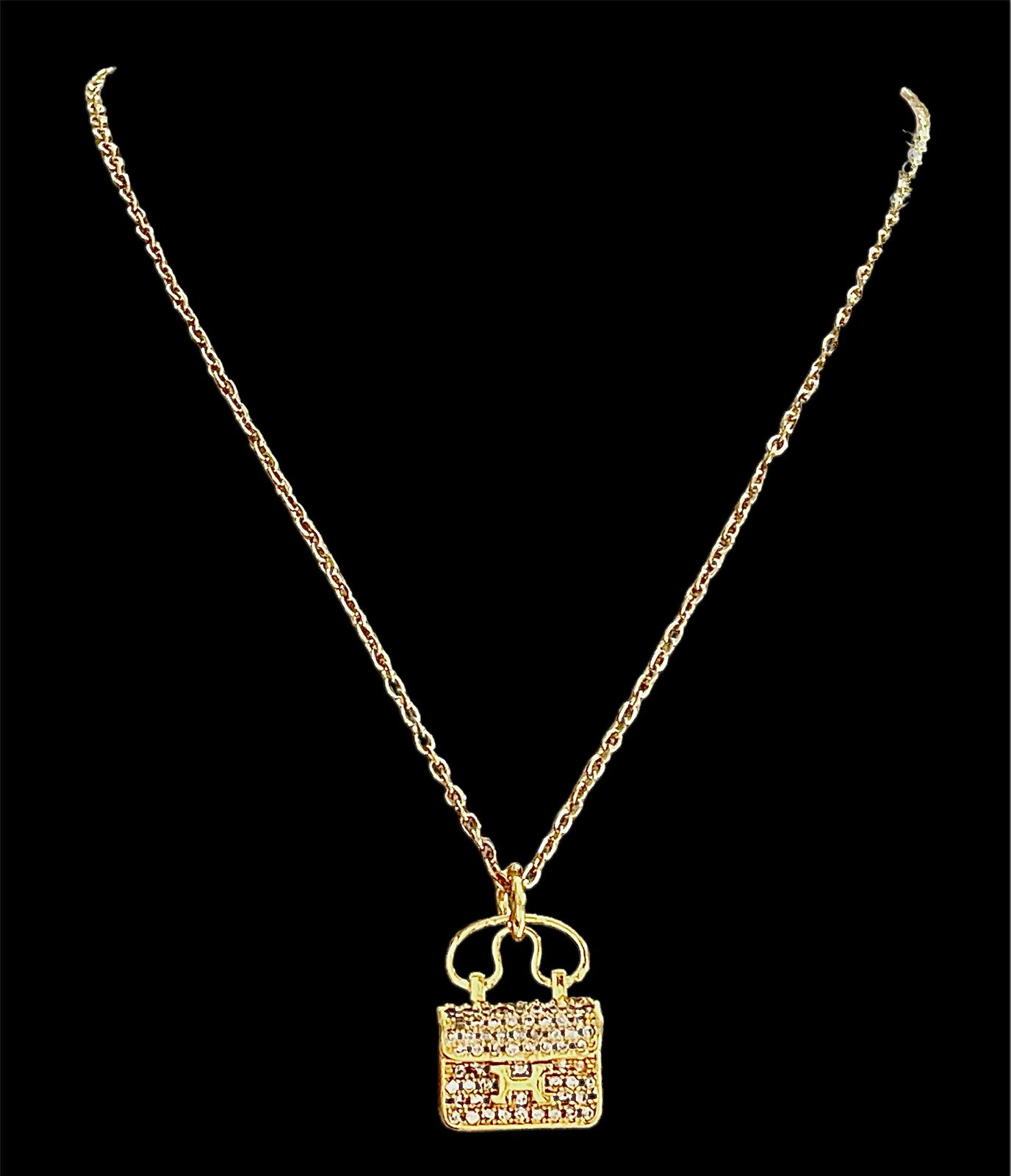 Hermes Amulettes Constance Pendant Necklace 18K Rose Gold & Diamonds R –  Madison Avenue Couture