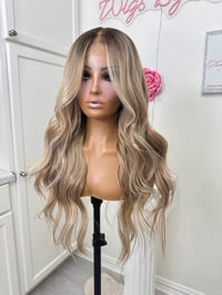 Image 5 of Lauren luxury free part 