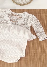 Image 2 of Sitter girls bodysuit - Lara | white | 9-12 months | cake smash