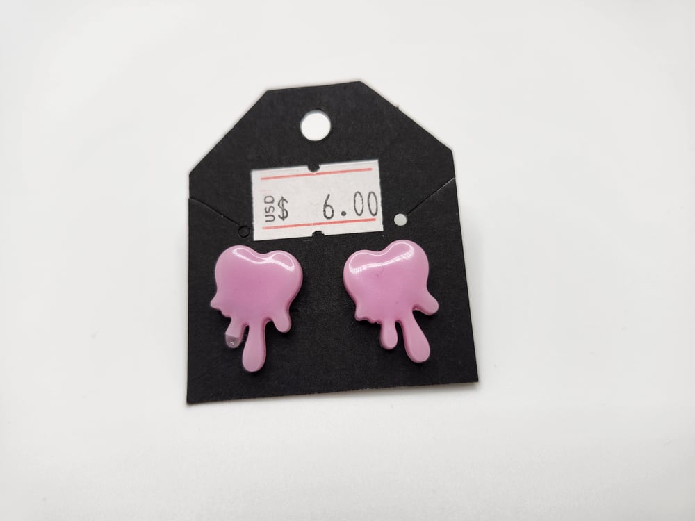 Image of Heart Splat Earrings | Weird Collection