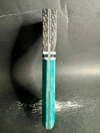 Image 4 of Crosscut Carbon Fiber & Giraffe Bone Segmented Knife Scales
