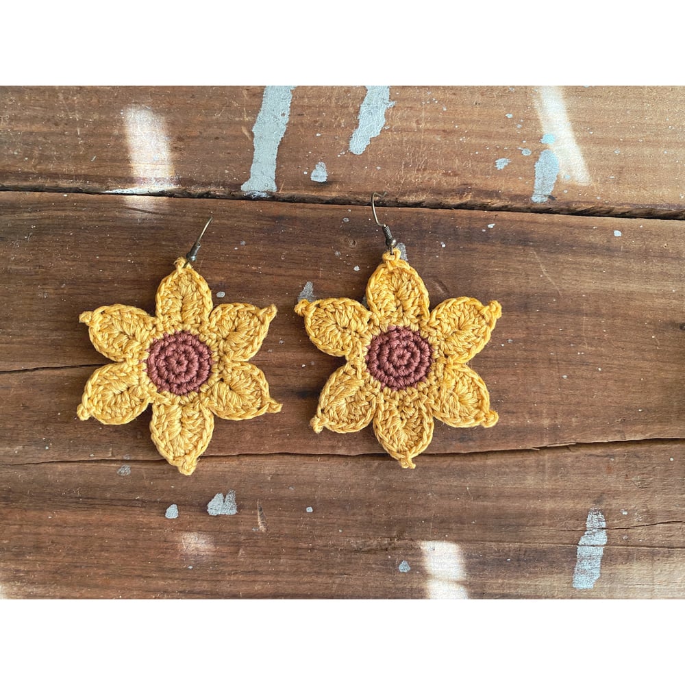 Image of Sun Flower Earrings