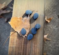 Image 3 of OG Leaf Bead (PVC)