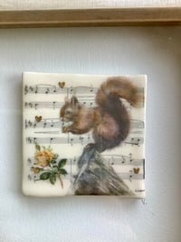 Image 3 of Red squirrel ceramic tile picture 