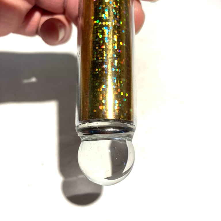 All That Glitters Image 3