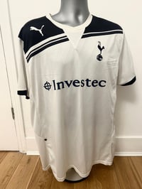 Image 2 of Tottenham Hotspur “BALE 3” 2010/11 Home Cup Shirt + UCL patches (XL)