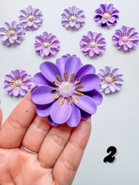 Image 6 of Flower Centers Metal Diecut