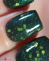 Image 2 of Glisten & Glow Witch’s Cauldron