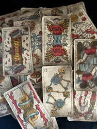 Image 1 of Superbe tarot piémontais d’Alessandro Viassone, début 1900, Italie, exemplaire tamponné
