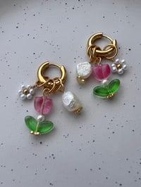 Image 2 of BUILDABLE TULIP PEARL HUGGIE HOOP EARRINGS 