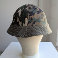 Image 6 of Reworked 6-panel Reversible Bucket Hat Camouflage-1  XL 24