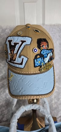 Image 2 of Light Blue medium OTG w hat