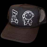 Moon man beat trucker hat