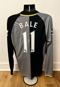 Image 3 of Tottenham Hotspur “BALE 11” 2012/13 Long Sleeve Third Shirt + PL patches (XL)