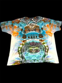 Image of 2XL Trippy Totem