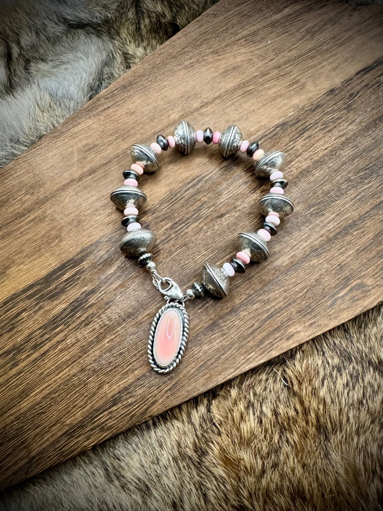 Image of Mercury Dime Bracelet with Pink Conch Charm - size 6-9”
