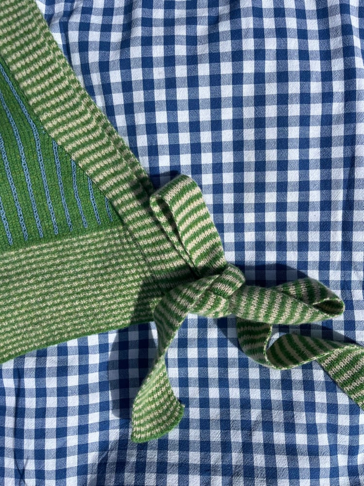 CANDY STRIPED BONNETS