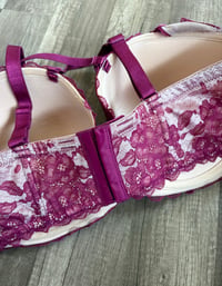 Image 2 of Lace cros front torrid curve bra