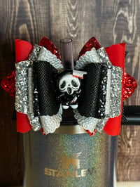 Image 1 of Halloween Scary Movie Figure Tumbler Straw Topper Bow