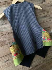 Image 3 of Chaleco feito a man. FOLIADA195. Talla S