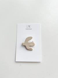 Broche colombe céramique naturelle