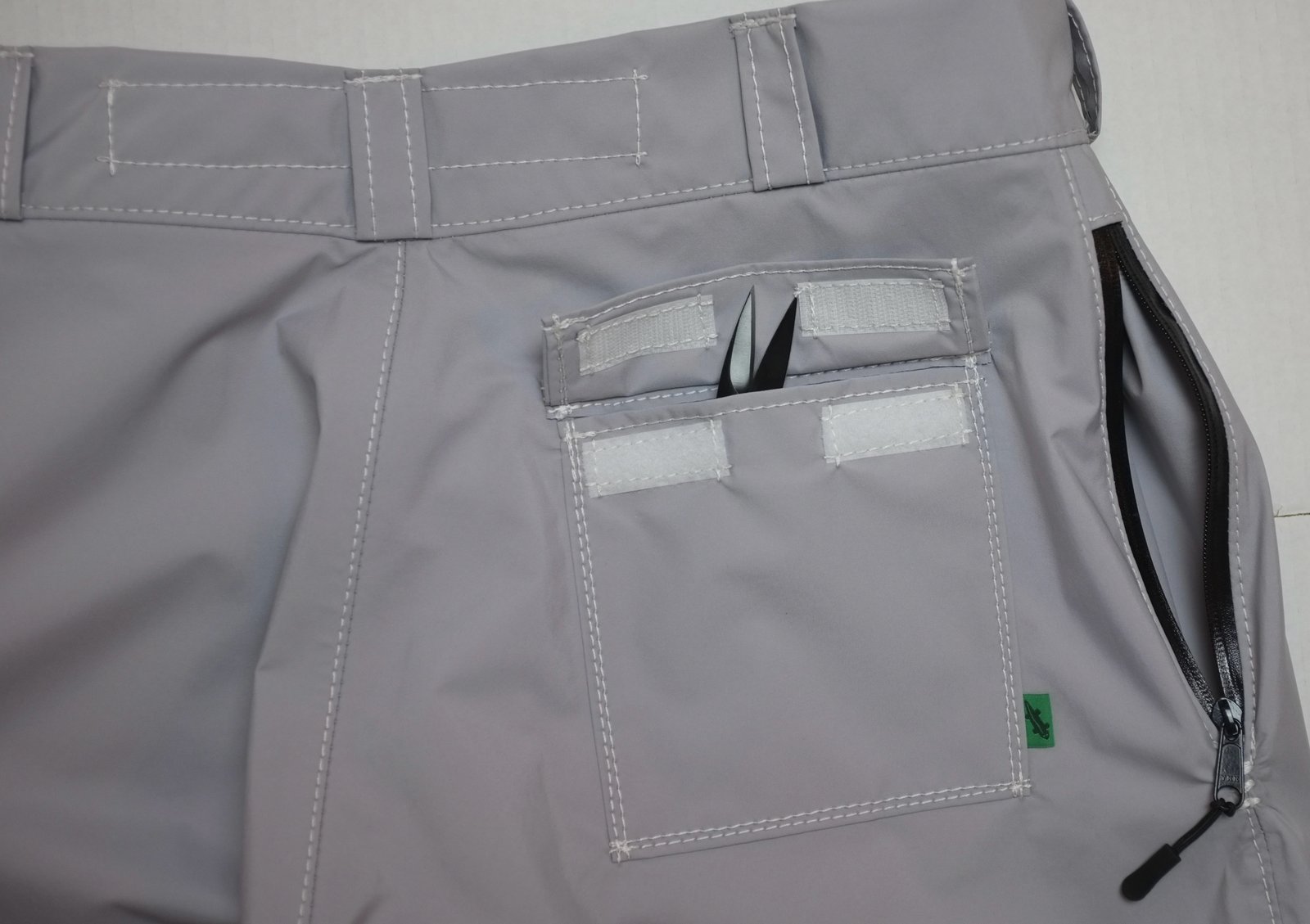 SILVER EXTRA-BAGGY TECH LIZARD PANTS | Lizard Stuff
