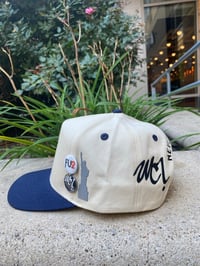 Image 2 of Yankee “ Never Lose” SnapBackHut Cream Navy Brim