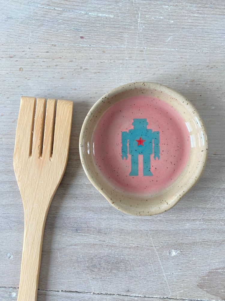 Robot pink & turquoise.