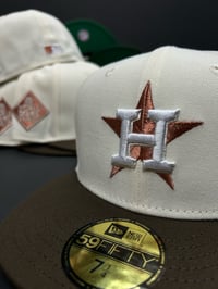 Image 1 of New Era 59Fifty Chrome/Walnut Metallic Copper & Silver
