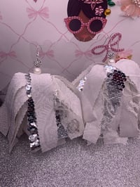 Image 1 of White/Silver   Print  Tassel Earrings