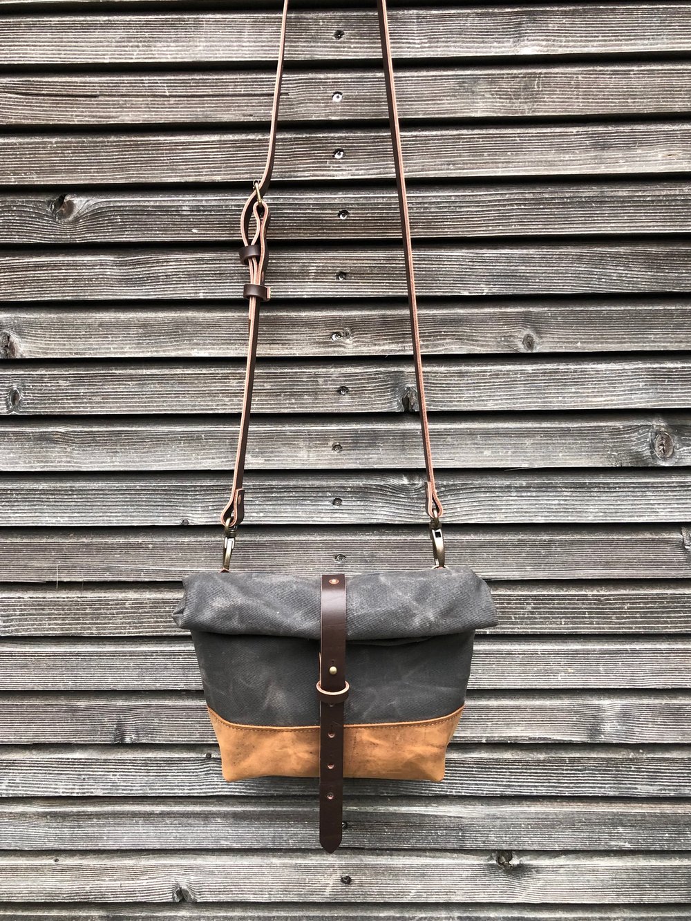 Image of Waxed canvas satchel with back pocket and recycled leather base