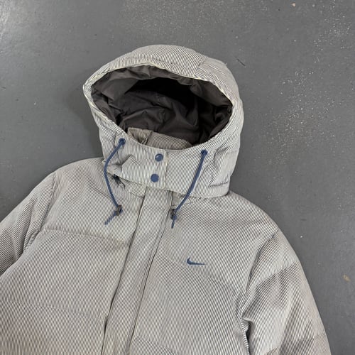 Image of 2000s Nike Puffer Jacket, size large