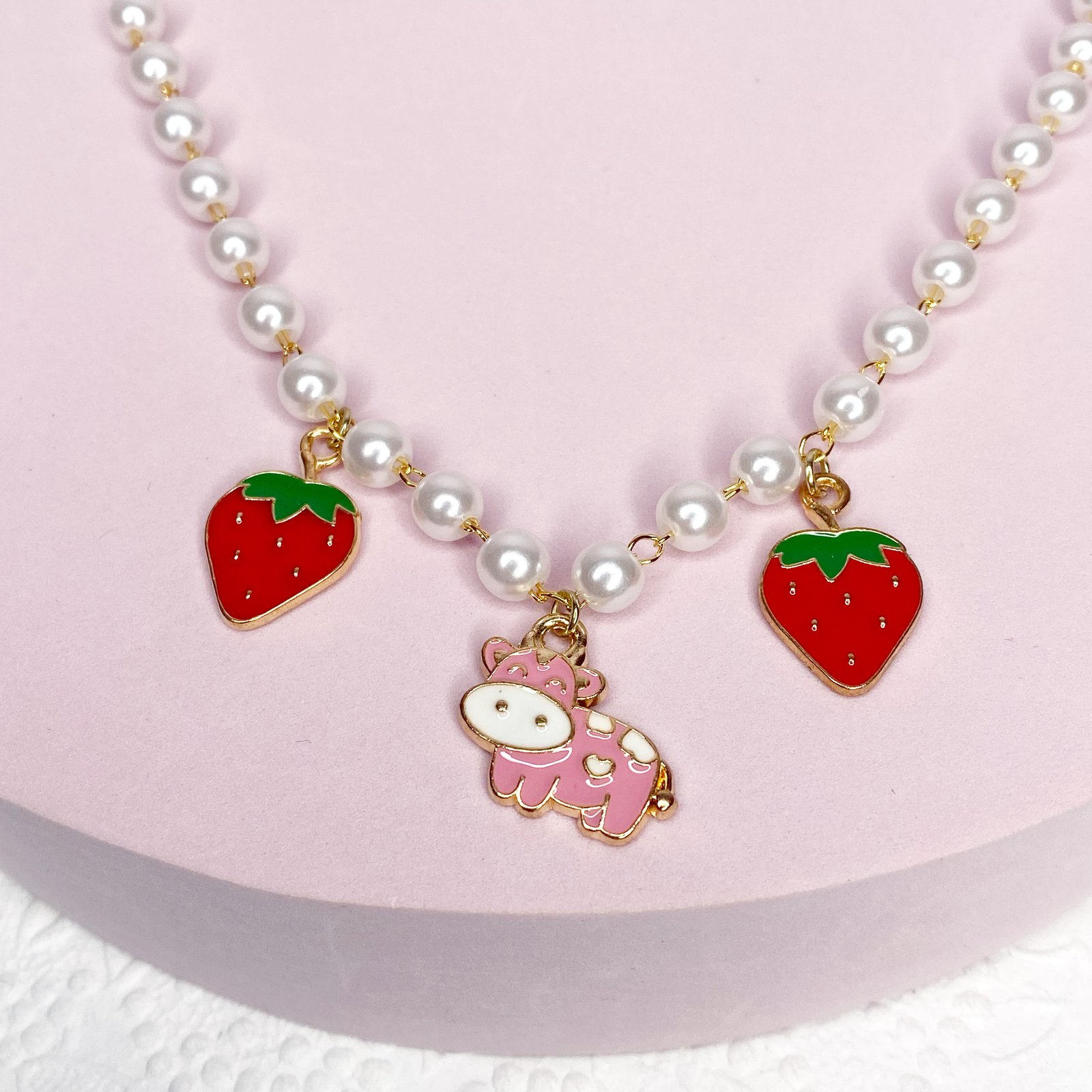 hiii! im looking for this necklace! willing to pay around $25 for it🫶! :  r/MelanieMartinez