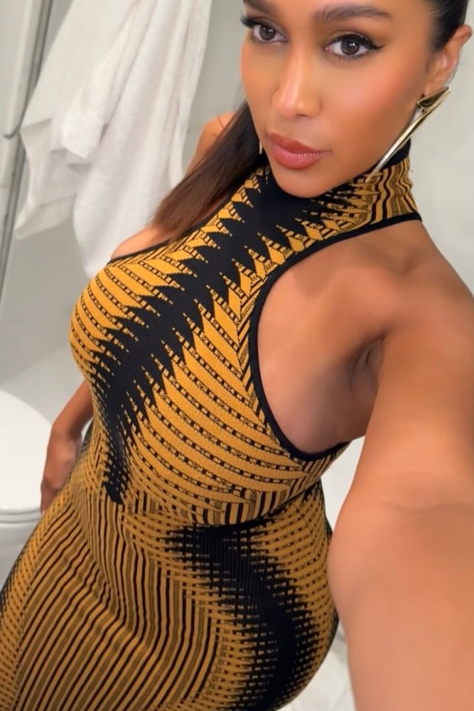Image of TRIBAL PRINT KNIT TURTLENECK MIDI DRESS (XS)