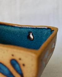 Image 3 of 'Florecita' Floating Luna Planter