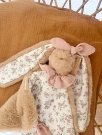 Image 2 of DOUDOU ENVELOPPANT MOTIF BARBAPAPA