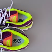 Image 2 of  size: us8.5 uk6.5  eu40 cm25.5