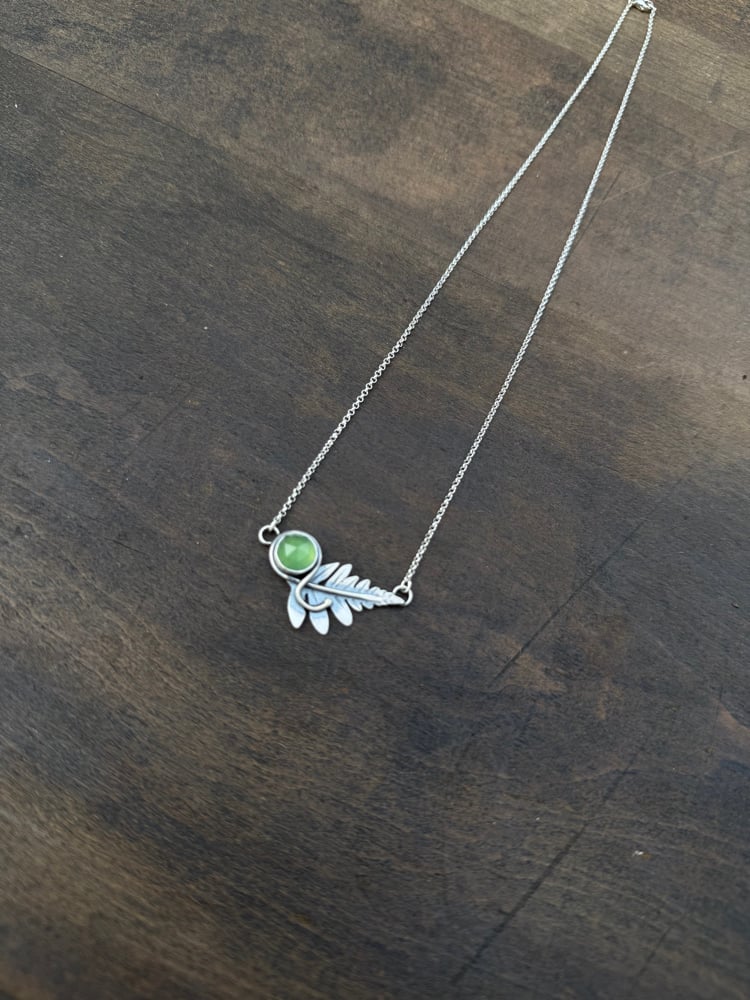 Image of Licorice Fern Serpentine Integrated Necklace