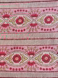 Image 4 of Namaste fabric vanille fraise