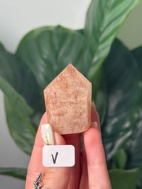 Image 2 of MINI RUTILE IN QUARTZ TOWERS U-Y