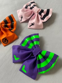 Image 3 of Halloween Stripes Sailor Bows / Bow Ties