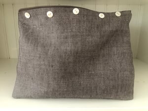 Image of esmé classic chocolate bag with vintage buttons