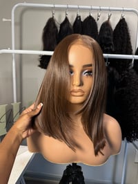 Image 3 of Refurbished wig 24 