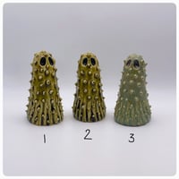 Image 1 of Spikey Ghosts 7.5cm