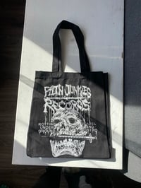 TOTE BAG NEEDLE SKULL
