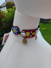 Image 4 of Festie choker -beaded / coins